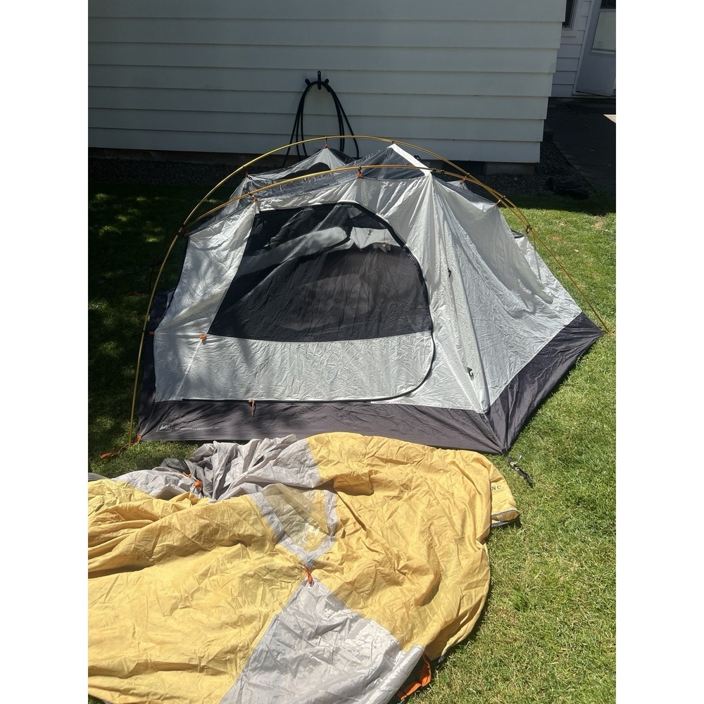 Rei Taj 3 Camping Tent W/ Gear Loft, Aluminum Tent As Is Read!
